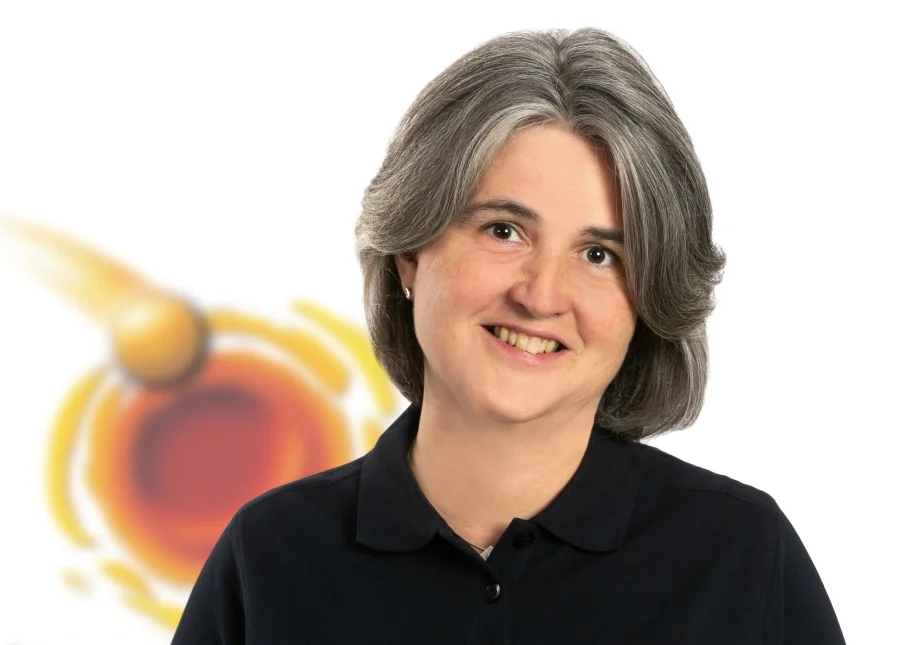 Das Porträtfoto zeigt die Geopark Führerin Elke Kugler.