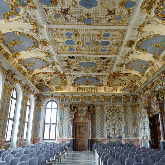 Blick in den prachtvollen Kaisersaal im ehemaligen Kloster Kaisheim.